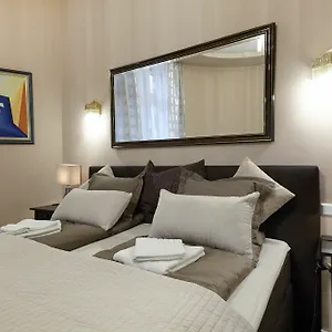 Urban Flats Center Apartment Wien